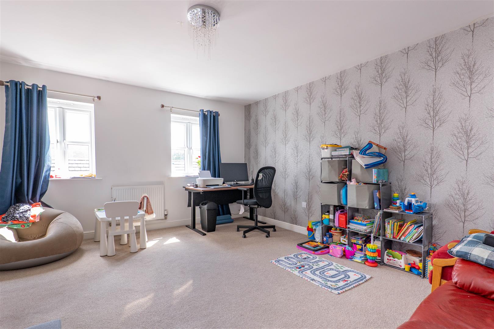 3 bed property in Mariner Walk, Chorley